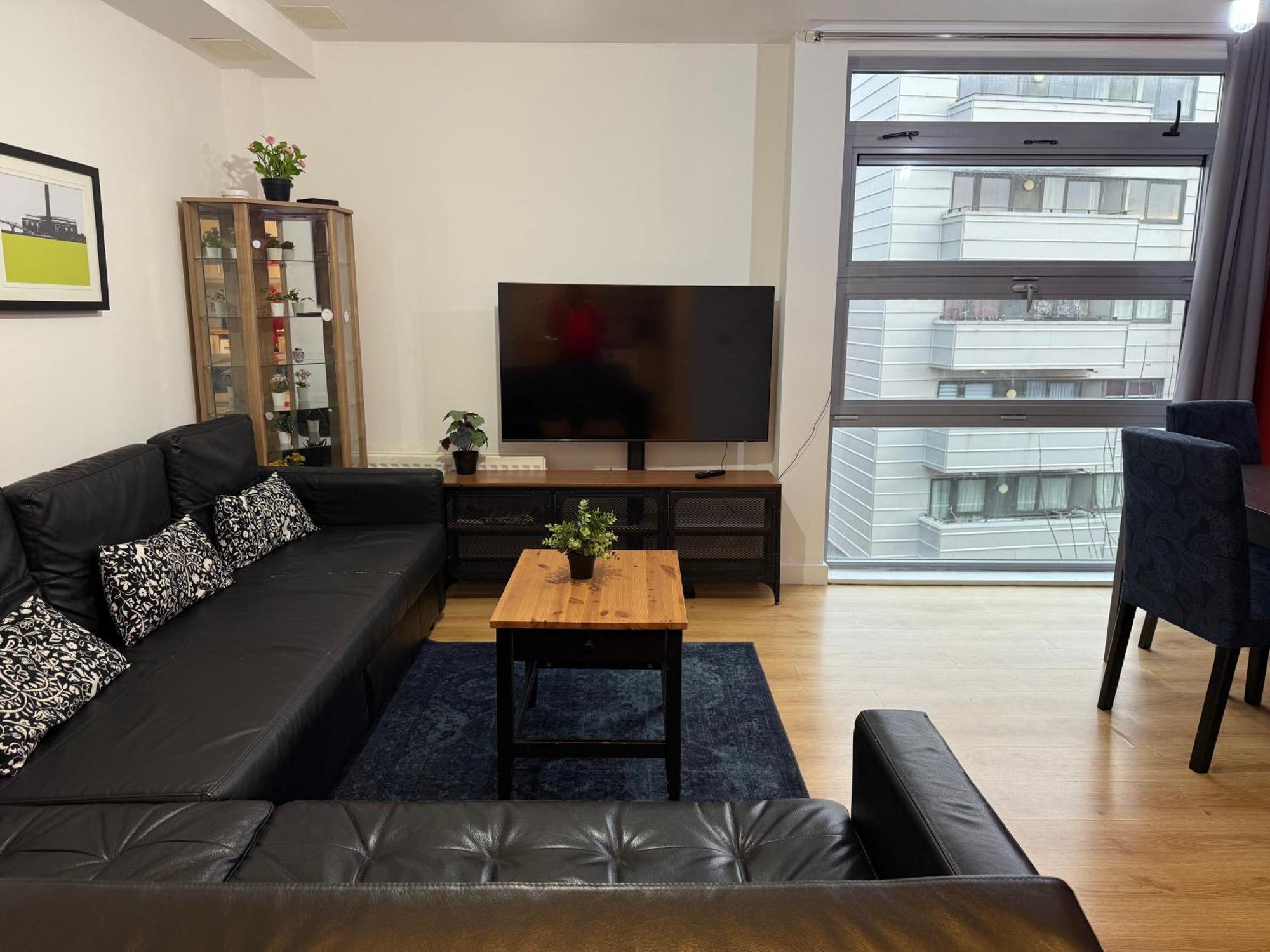 London Luxury Holiday Home B Экстерьер фото